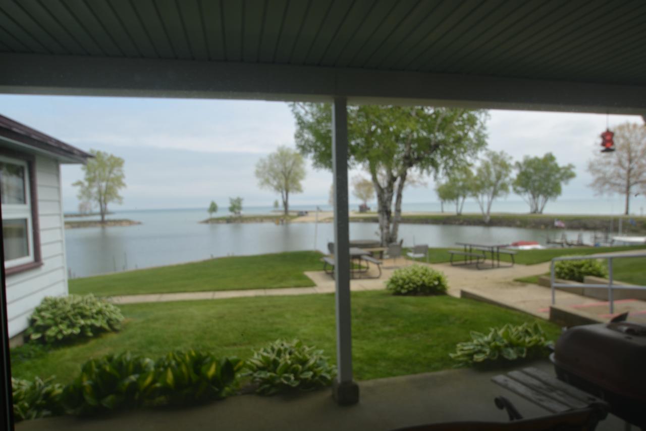 Whalens Grindstone Shores Inc. Hotel Франкенмут Екстериор снимка
