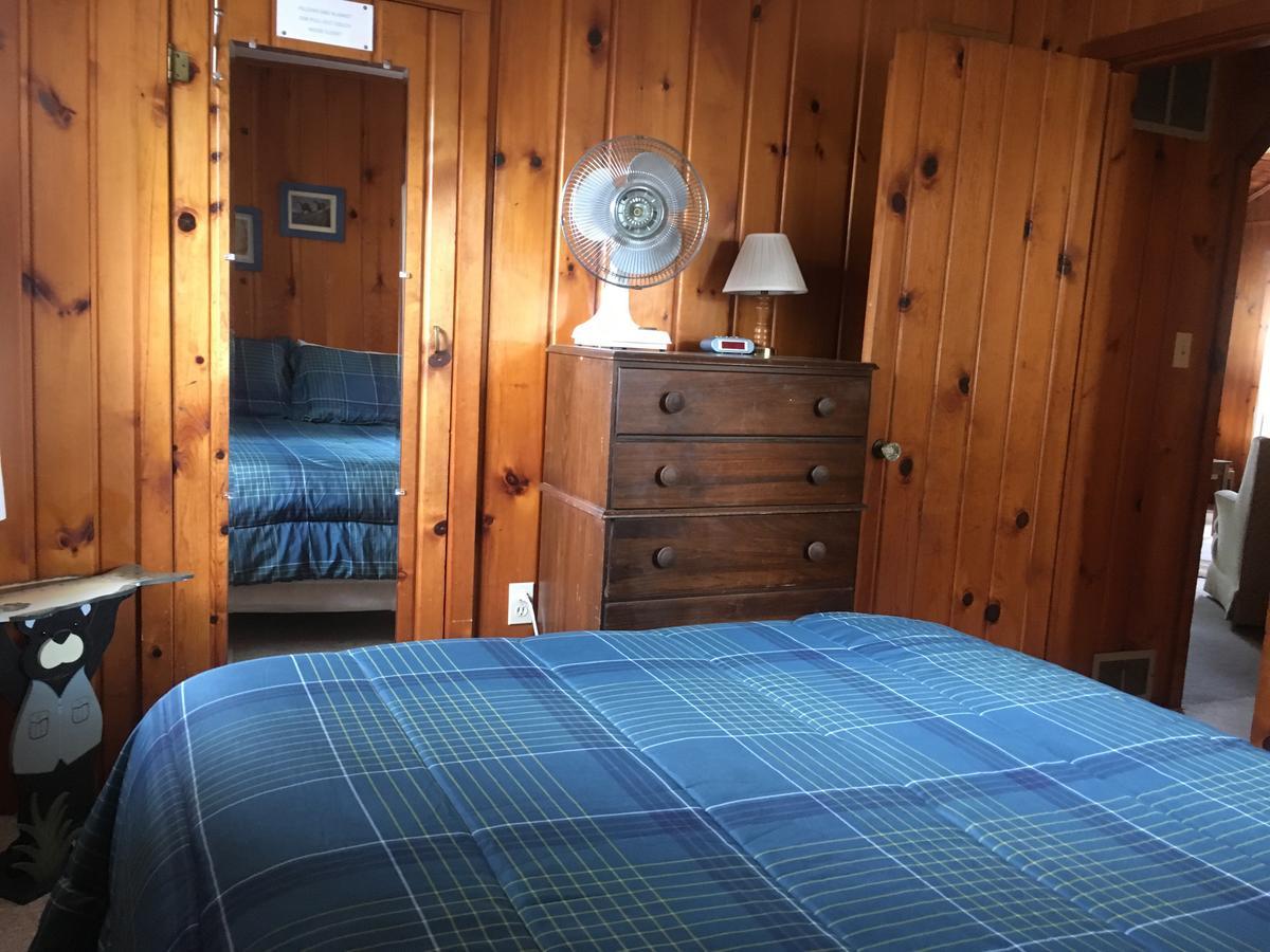 Whalens Grindstone Shores Inc. Hotel Франкенмут Екстериор снимка