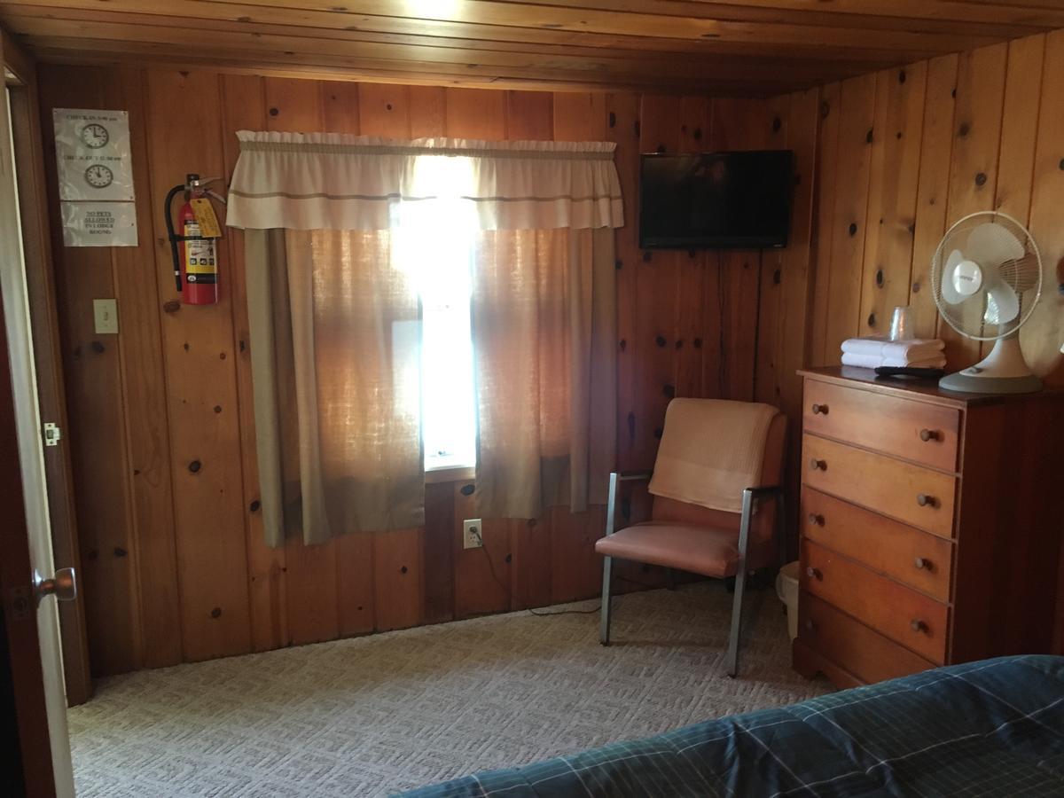 Whalens Grindstone Shores Inc. Hotel Франкенмут Екстериор снимка